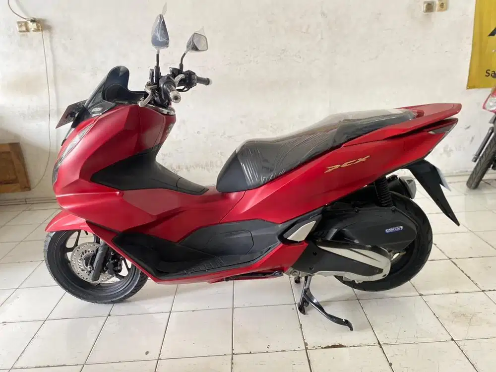 Pcx 160 abs km low unit  standar/ dp 1 juta an