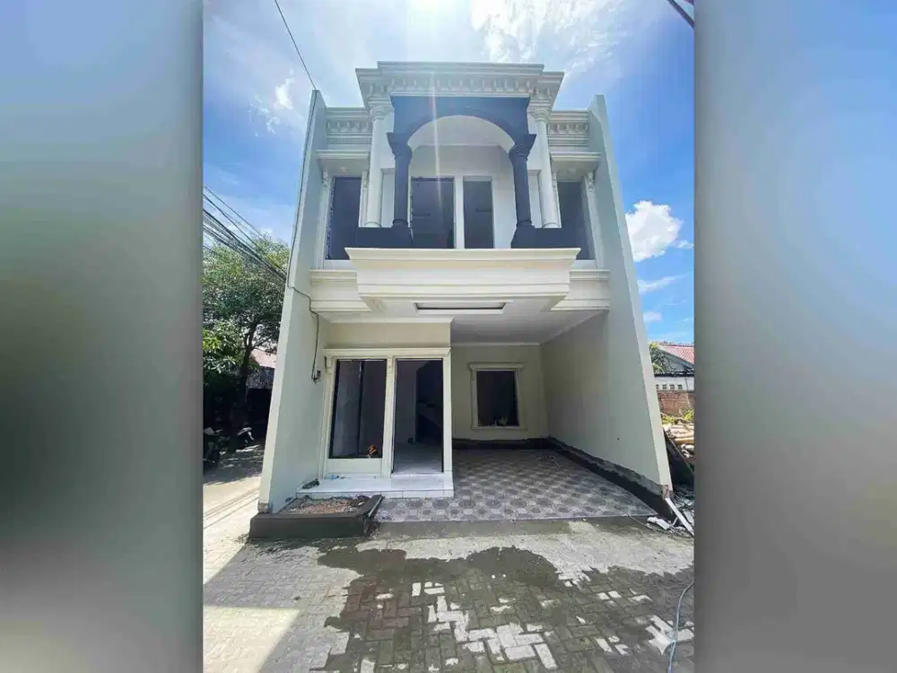 Di Jual Rumah Modern Classic Jagakarsa. Lingkungan Nyaman Bebas Banjir, Super Strategis.