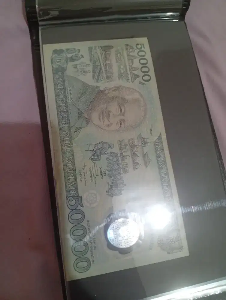 Uang kertas Soeharto polimer plastik asli pecahan lima puluh ribu