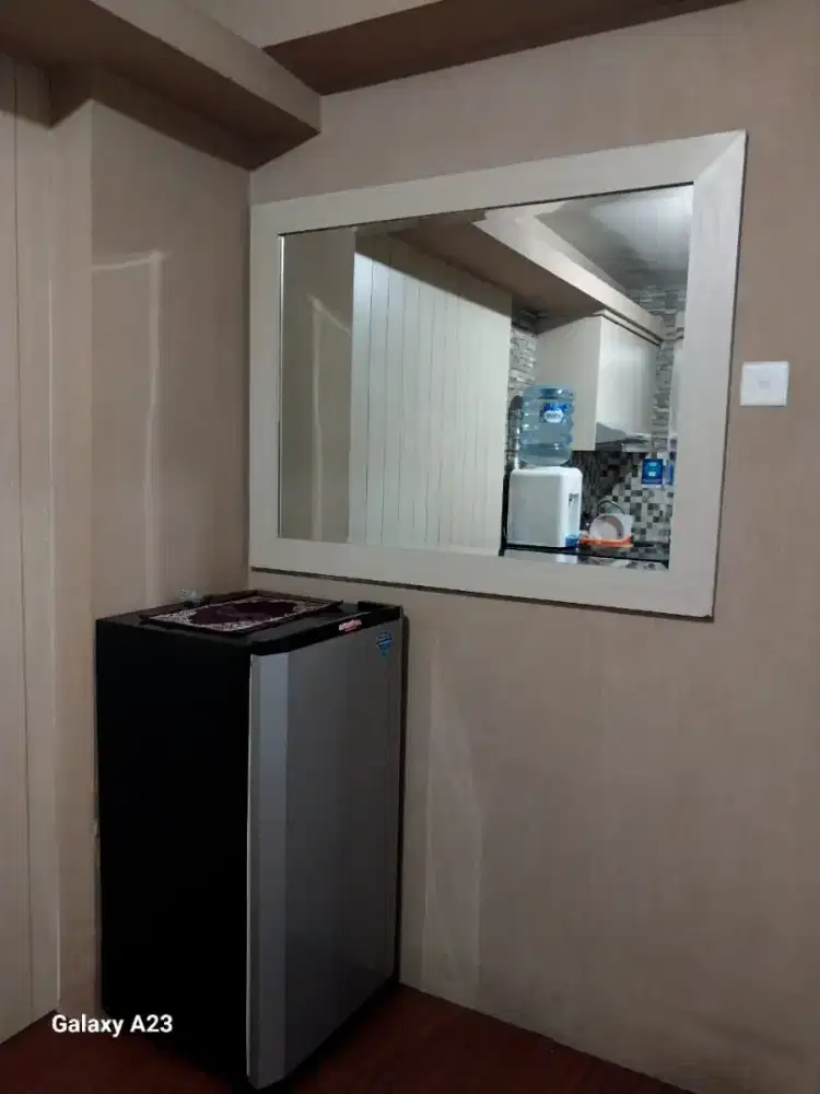 Mencari tenaga wanita