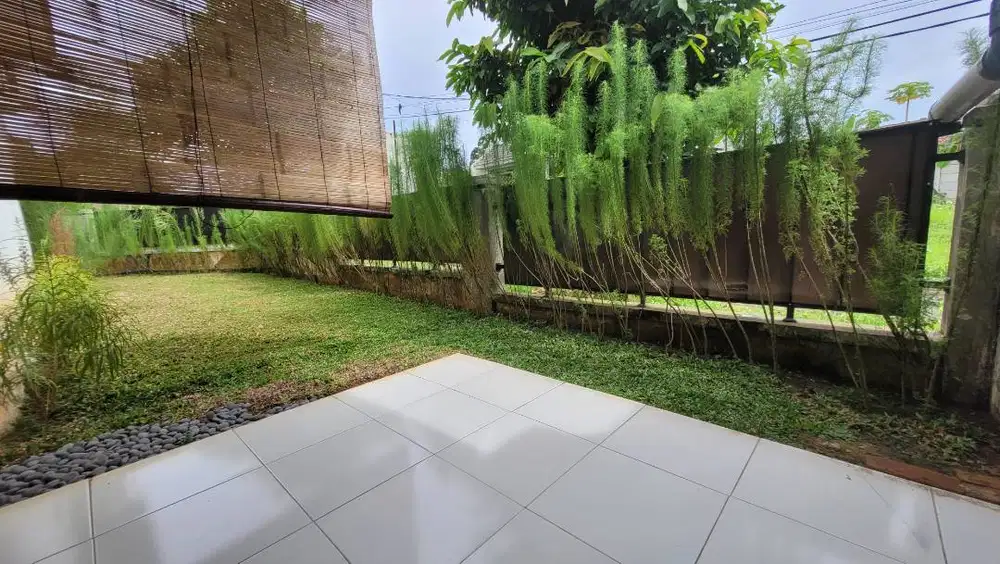 Telaga Kahuripan Rumah Hoek/Hook, LT 118m² (SHM)