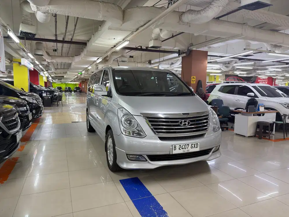 Hyundai H1 Royale 2014