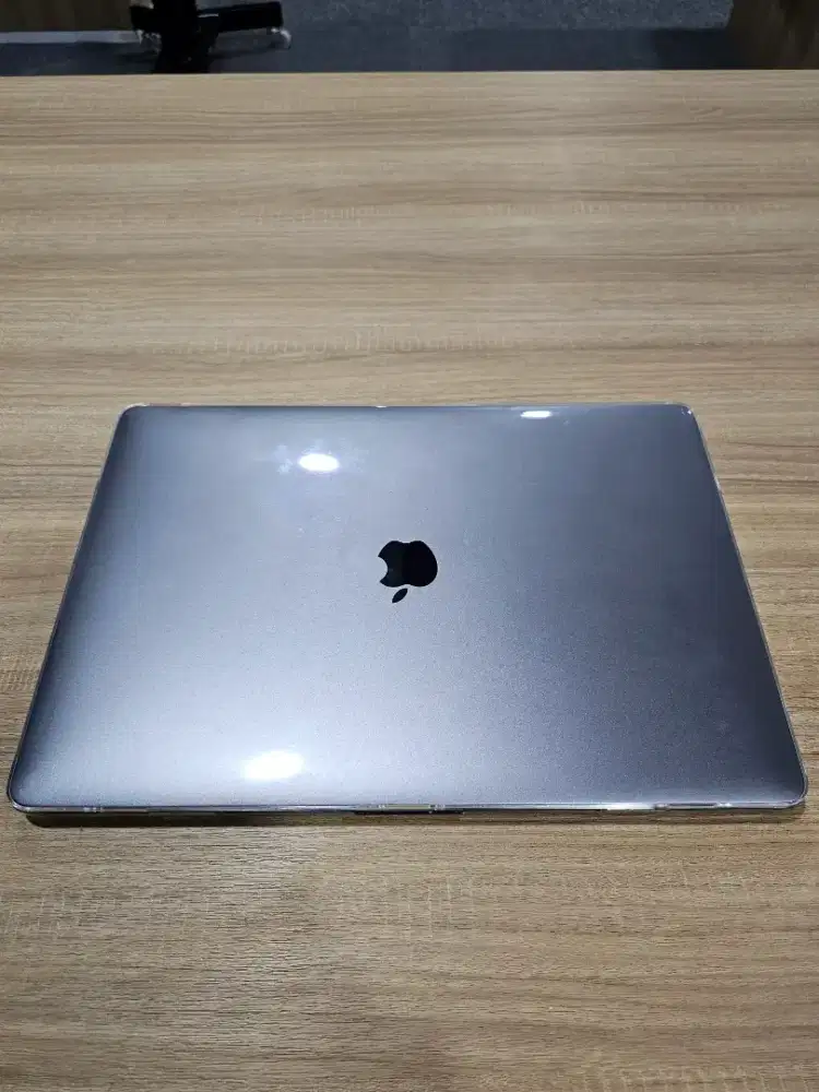 Macbookpro 2018 i7 16/512gb Dual VGA Radeon Pro 560x