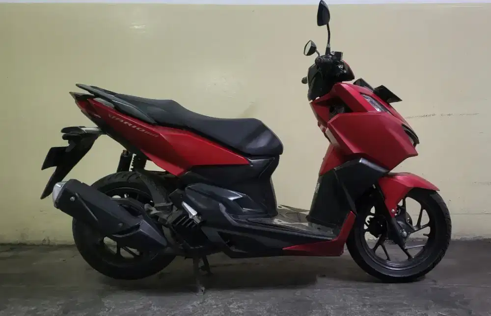 Vario 160 tahun 2023 lengkap