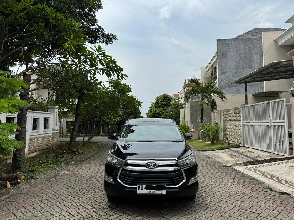 Toyota Innova Reborn 2.4 V Diesel Matic 2017 Hitam Plat AD