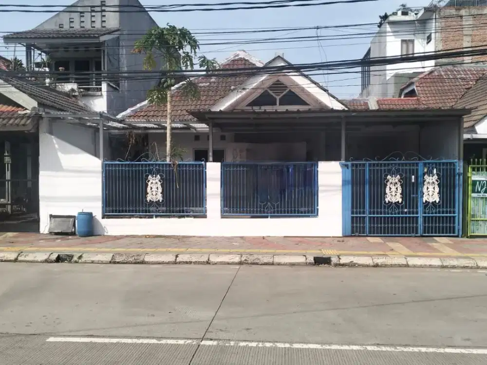 Dijual Murah Rumah Nusa Loka di Jalan Utama BSD City Nusaloka