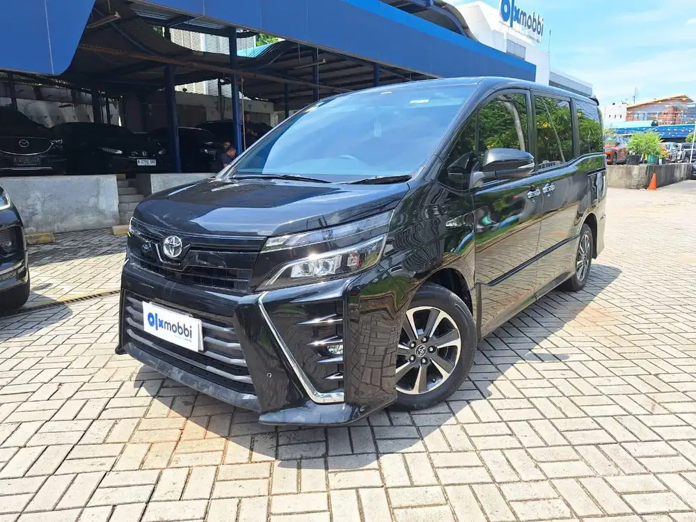 DP 5% Toyota Voxy 2.0 Bensin-AT 2018 TZF