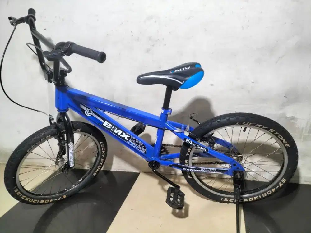Sepeda BMX ukuran 20 kondisi normal