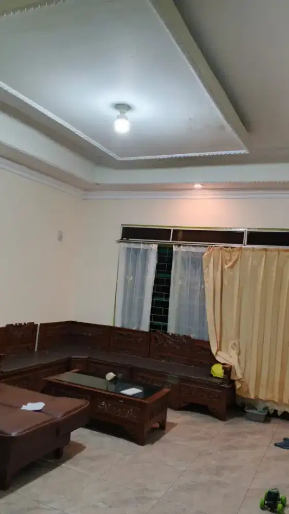 Cari ART Wanita Serabutan Menginap