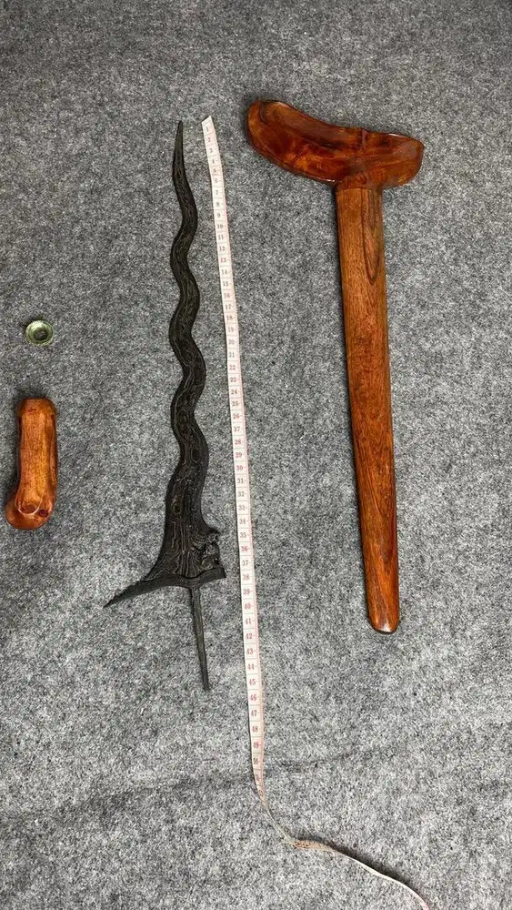 Keris sepuh est tangguh majapahit