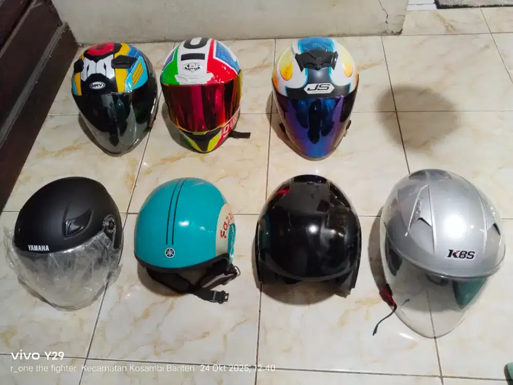 helm baru dan bekas
