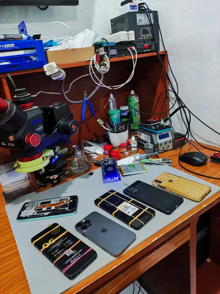 Service Hp iPhone & Android Surabaya Rungkut