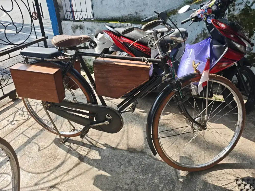 Sepeda jadul klasik Raleigh 1961