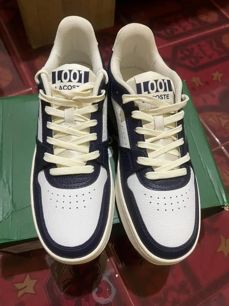 sepatu lacoste navy 40