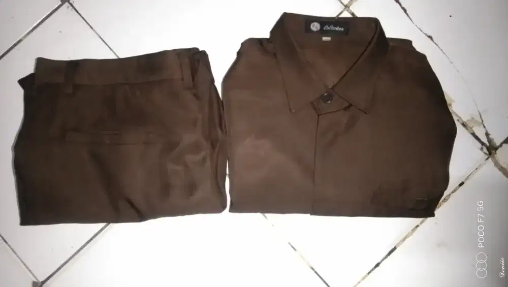 Seragam Safari Lengan Panjang Ukuran XL