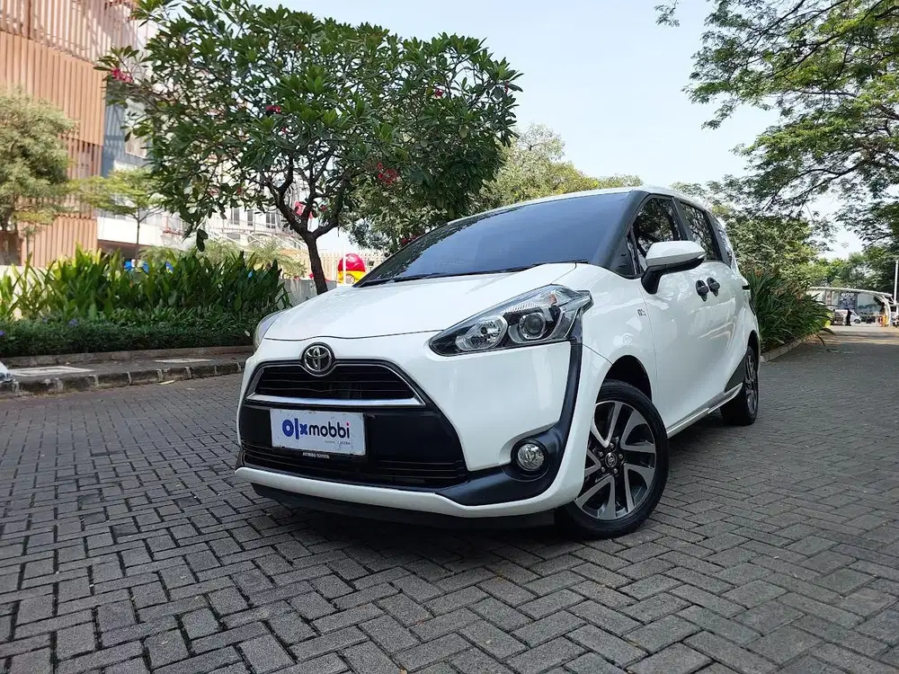 DP 5% Toyota Sienta 1.5 V Bensin-MT 2017 KKA