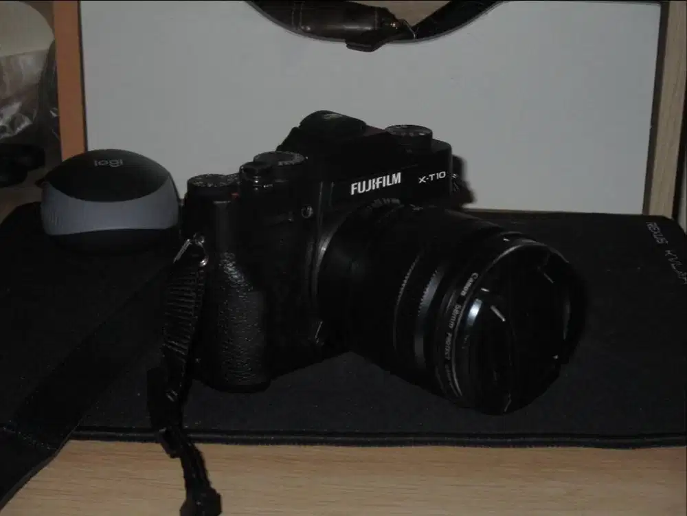 Fujifilm XT-10 Like New Minim Pemakaian