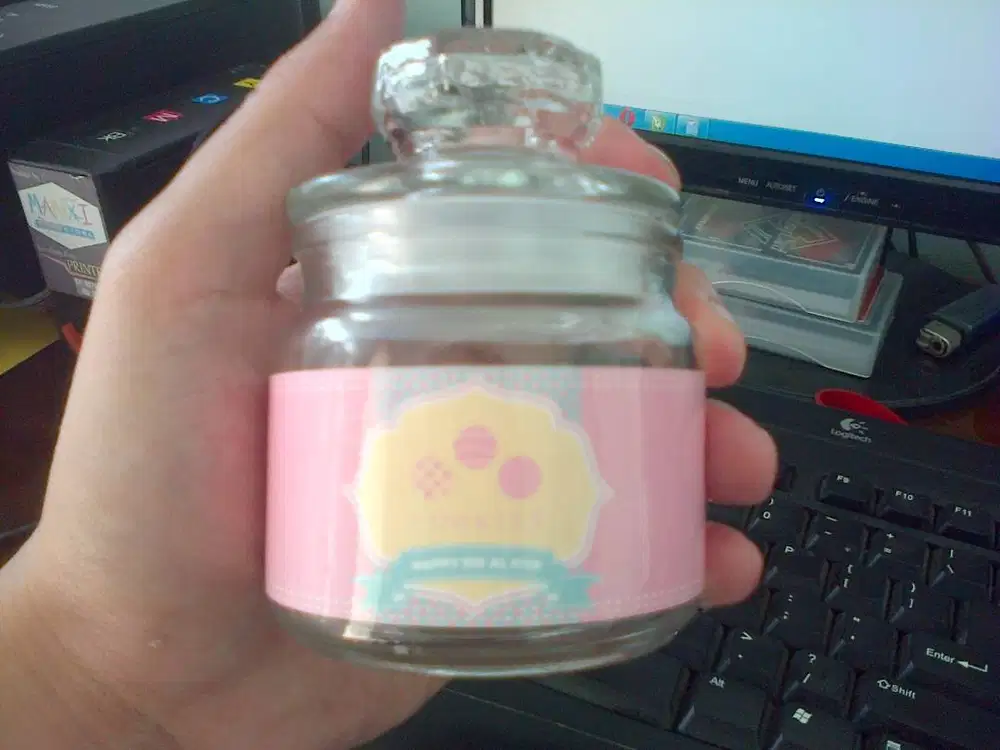 sticker label produk kue hampers toples lebaran stiker kemasan