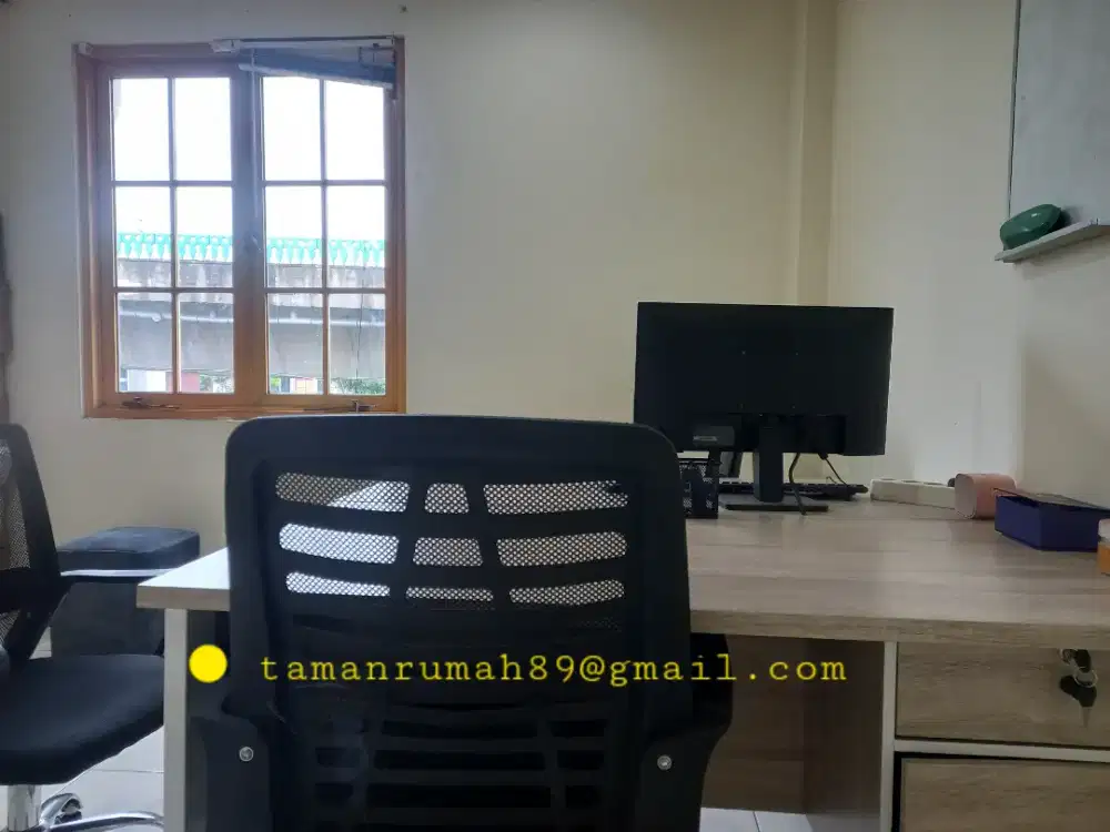 Staf Admin Kantor, Wanita