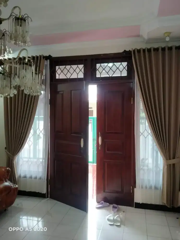 Menerima pemesanan gorden