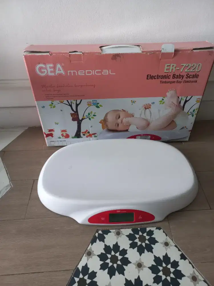 Timbangan Bayi Digital