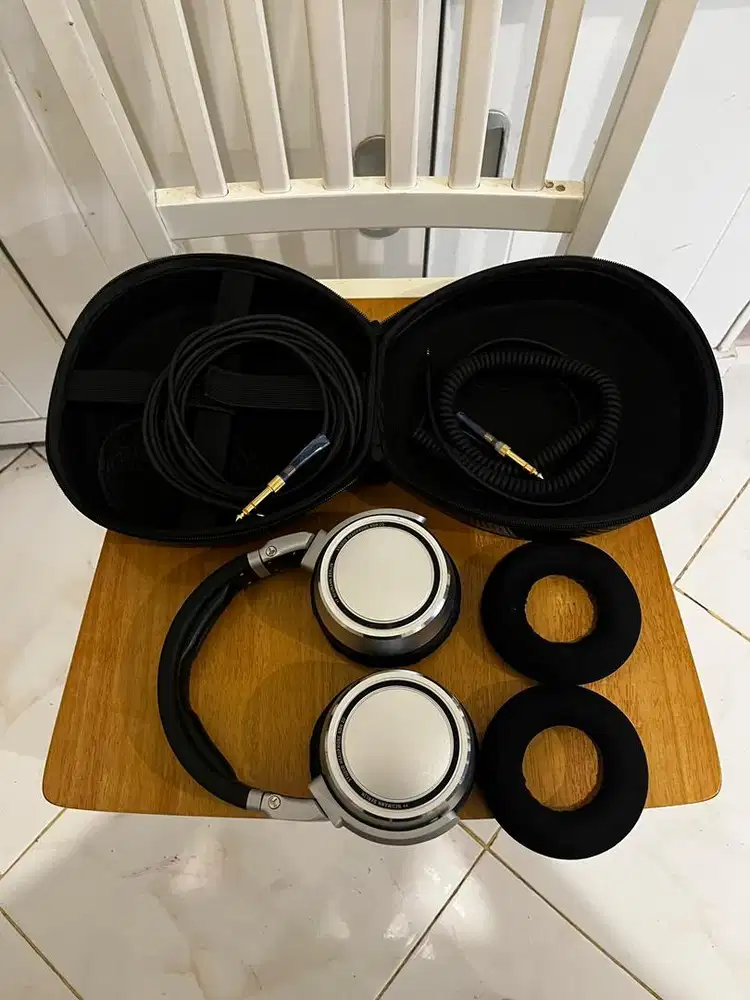 Headphone neumann ndh 20