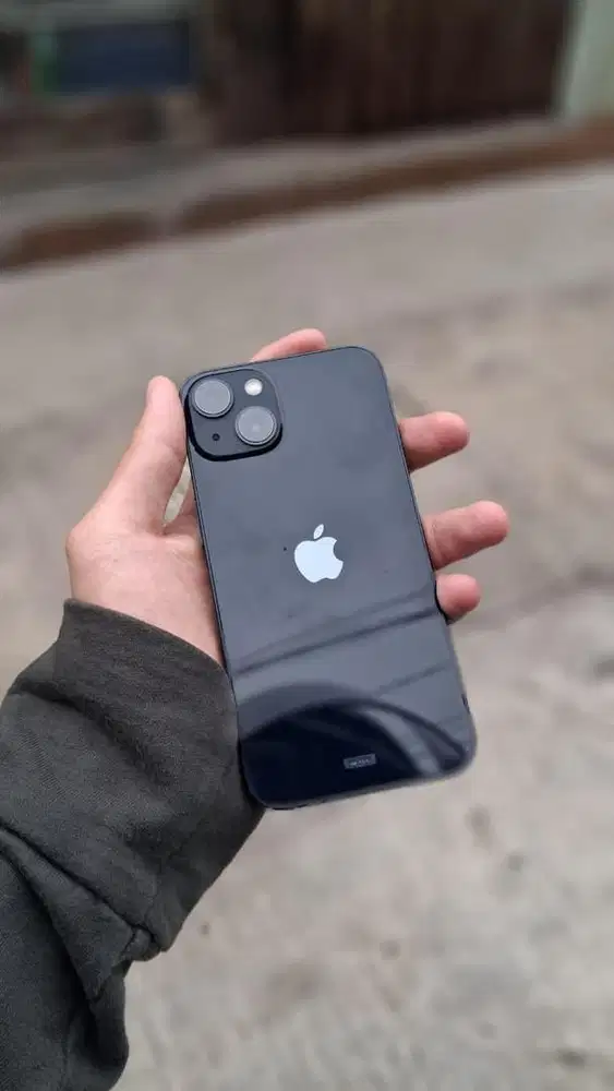 Iphone 13 128 (midnight) resmi blibli