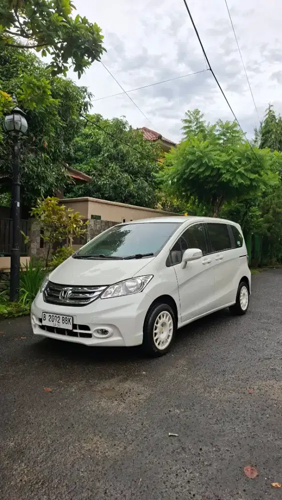 Honda Freed PSD km rendah 52.000 Bogor