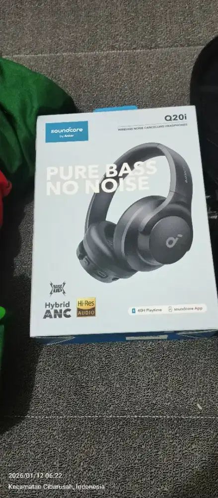 Dijual Headphone merk soundcore Q20i masih lengkap bonus chasing nya