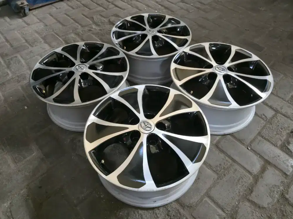 Velg Ori Toyota R17 Innova Reborn Zenix Hilux Alphard Velfire Voxy Nav