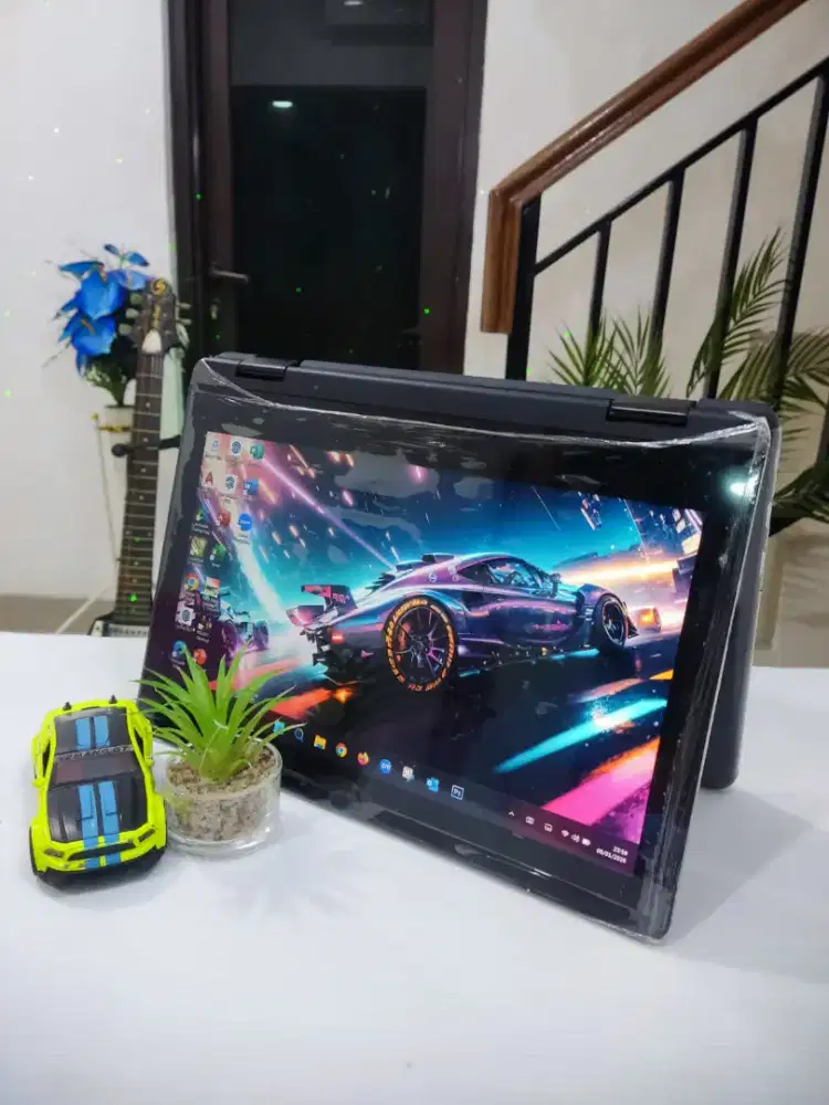 Laptop Lenovo Yoga TOUCHSCREEN + PEN SSD 512Gb RAM 8Gb SLIM Like NEW