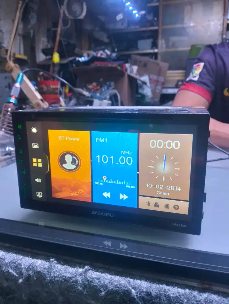 Tape doubledin sansui bluetooth 7inch full sentuh murah