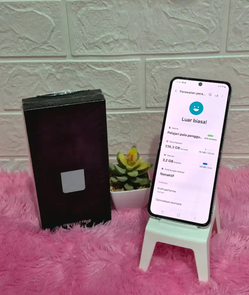 Samsung Z Flip 5 256Gb Baik Mulus Lengkap