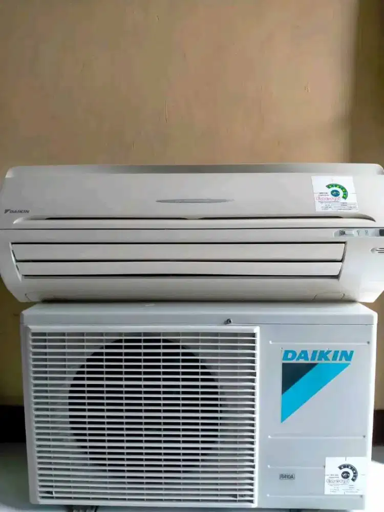 Agen ac terbaik jual ac daikin dan gree berkualitas dan bagus