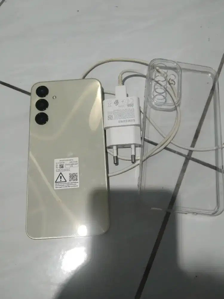 Samsung a16 5G ram 8/256 gb second hp casan