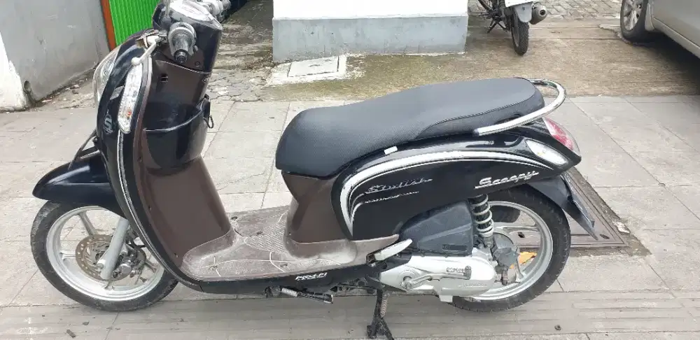 Scoopy stylish th 2016 mulus pjk hidup