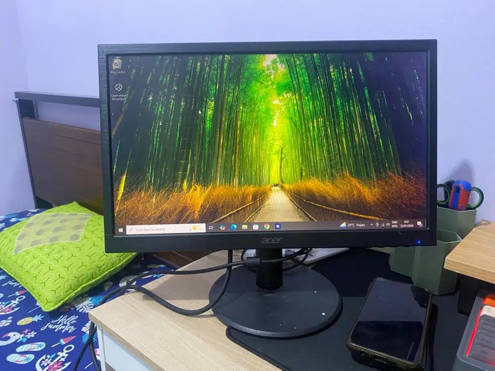 Monitor Acer 19 inci
