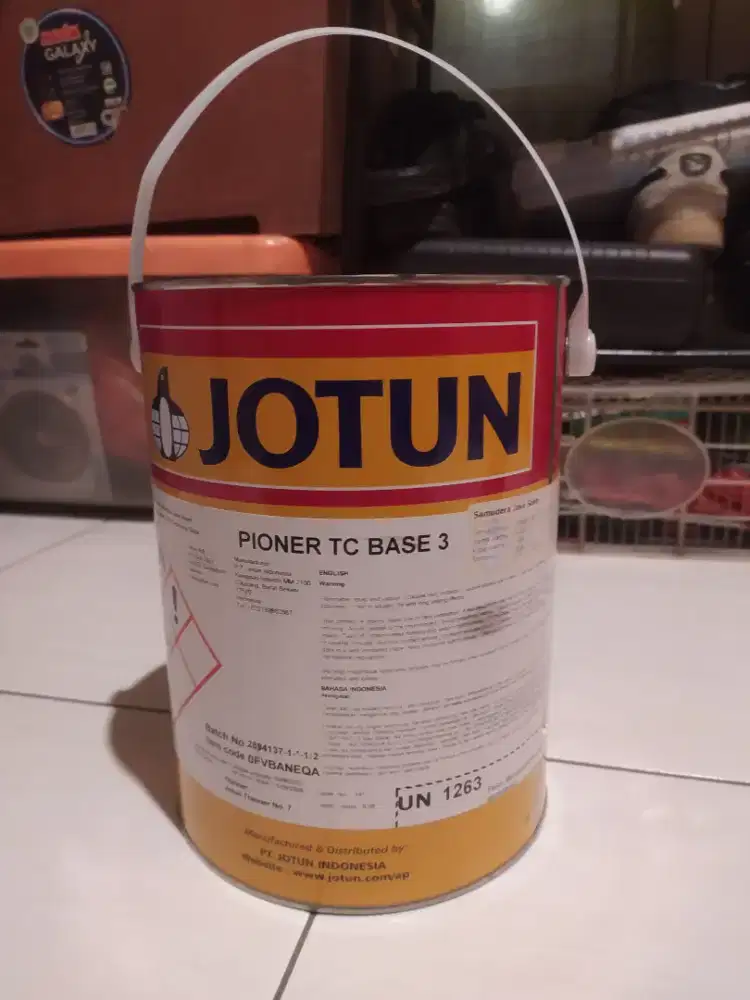 Di jual cat besi Jotun