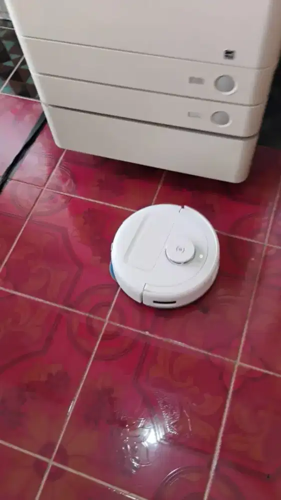[5 BULAN] Ecovacs Deebot Mini Vacum Cleaner