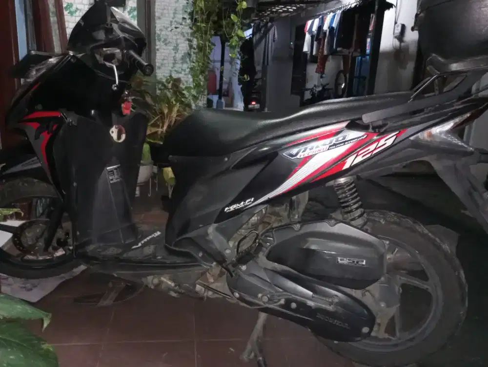 Jual MTR Vario kzr 2014 pajak hdp panjng plat Tangsel