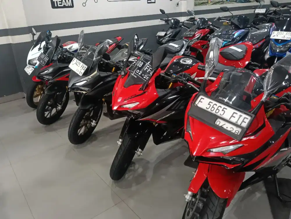 Di jual murah Honda CBR150R