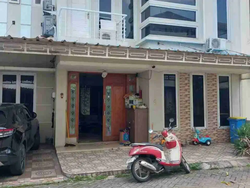 Disewakan Rumah Luas 4KT 4KM di Kelapa Hijau Residence Jagakarsa