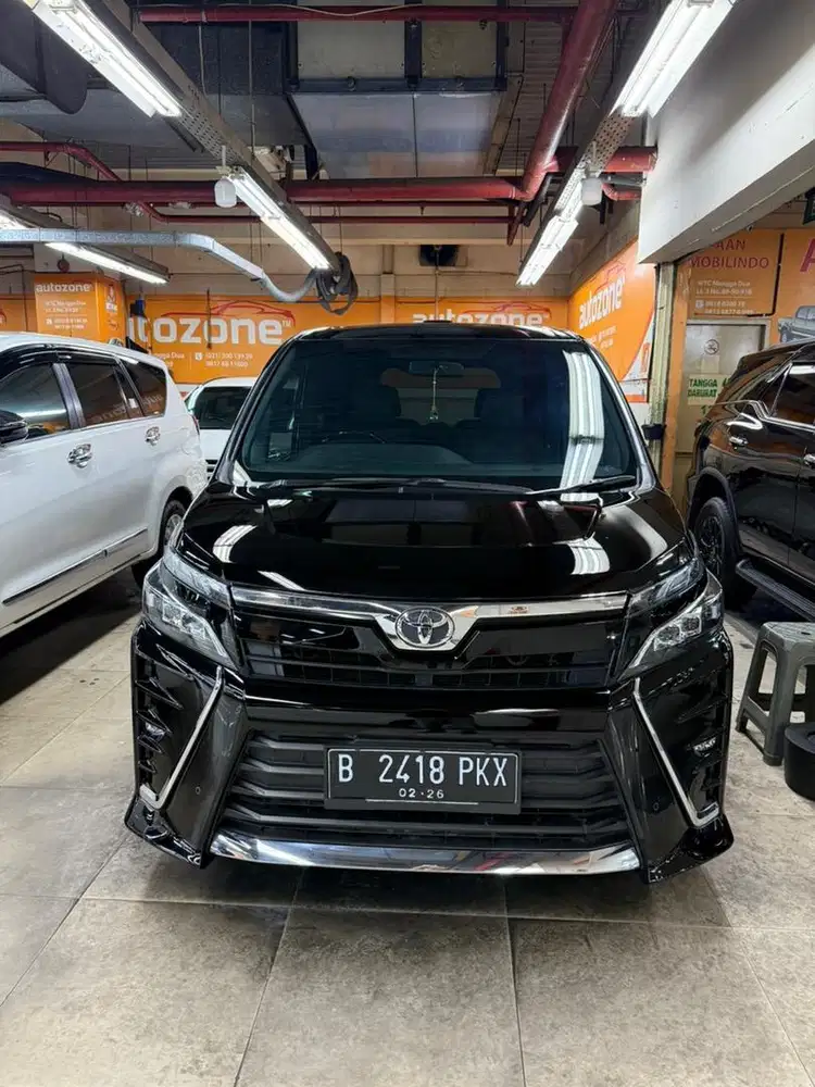 Km 30rb an Toyota Voxy 2020 antik