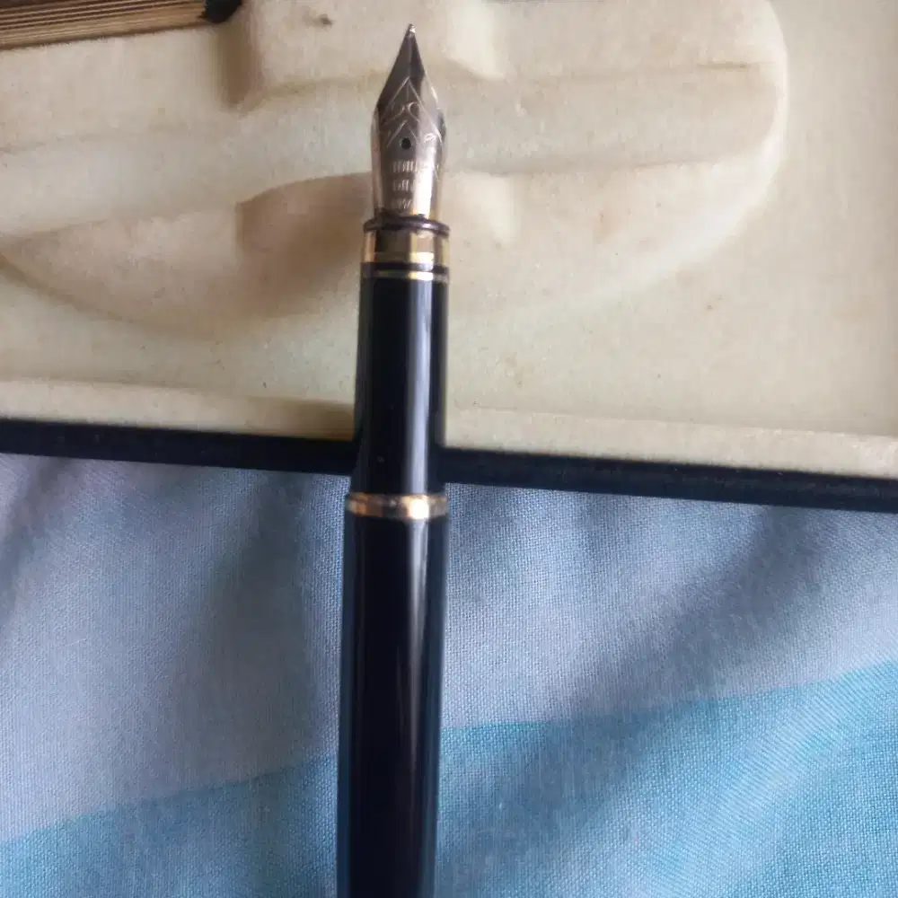 Pulpen law man lkp