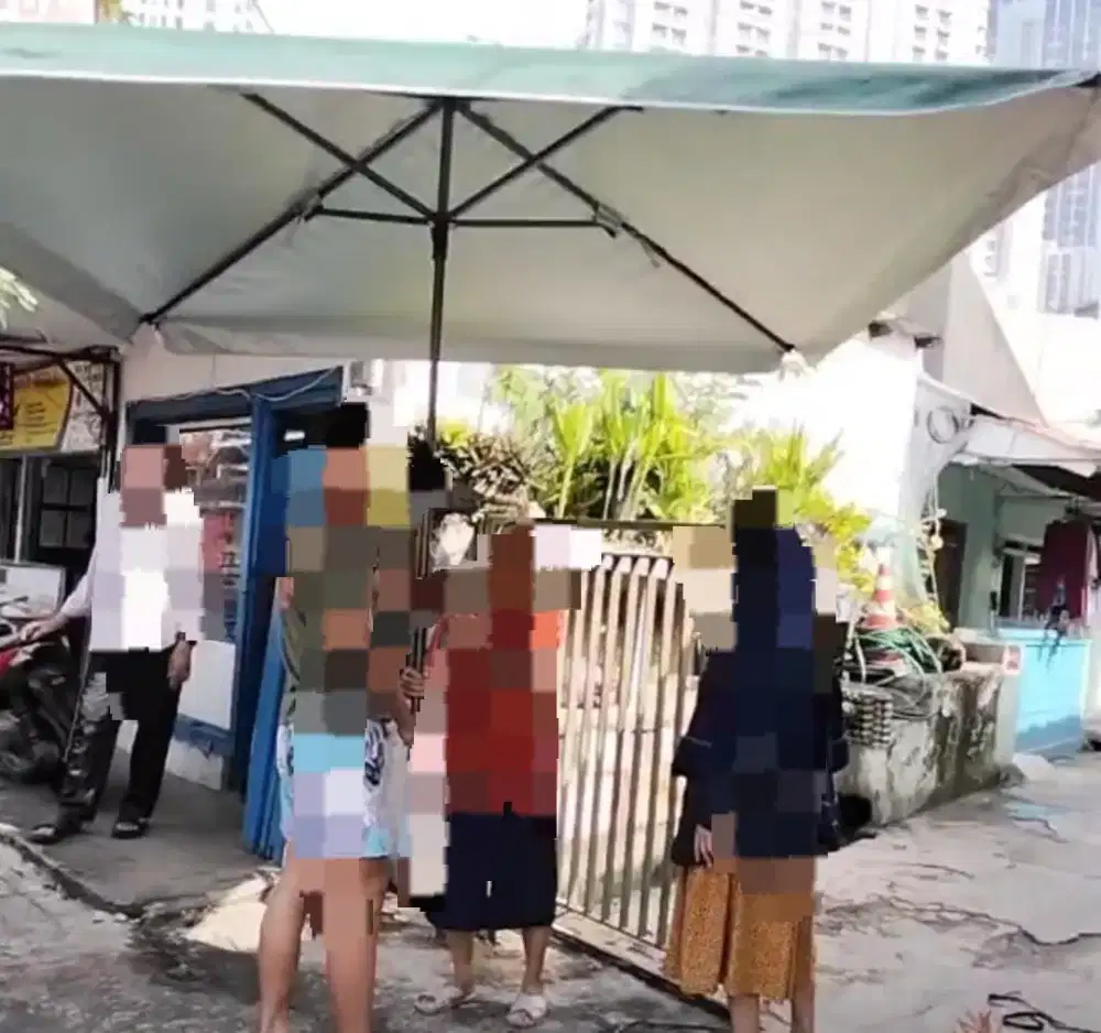 Tenda Jualan / Payung kotak ukuran 250 Cm