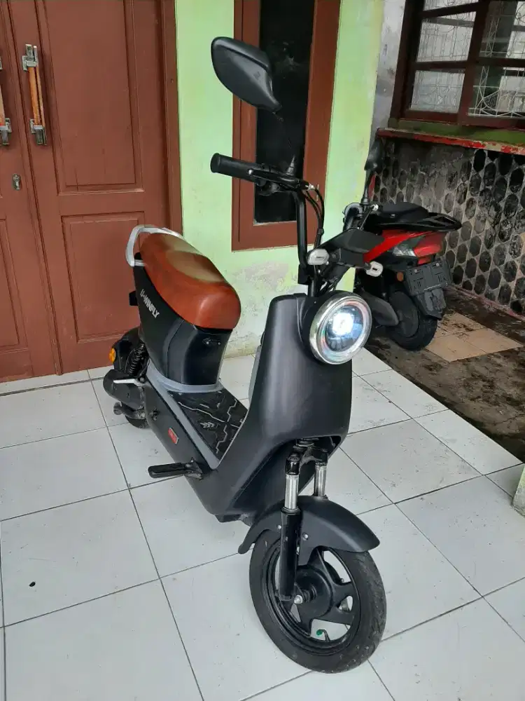 Sepeda Listrik Uwinfly