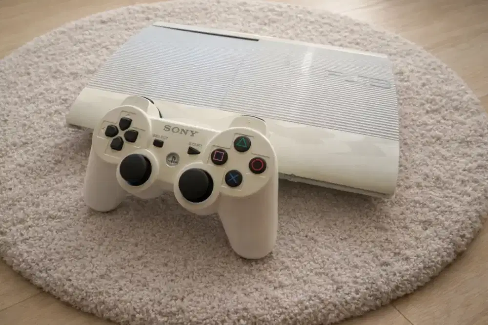 di jual santai ps3 super slim 500gb