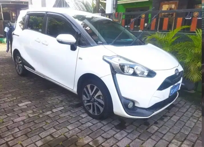 Toyota Sienta 2021 Bensin