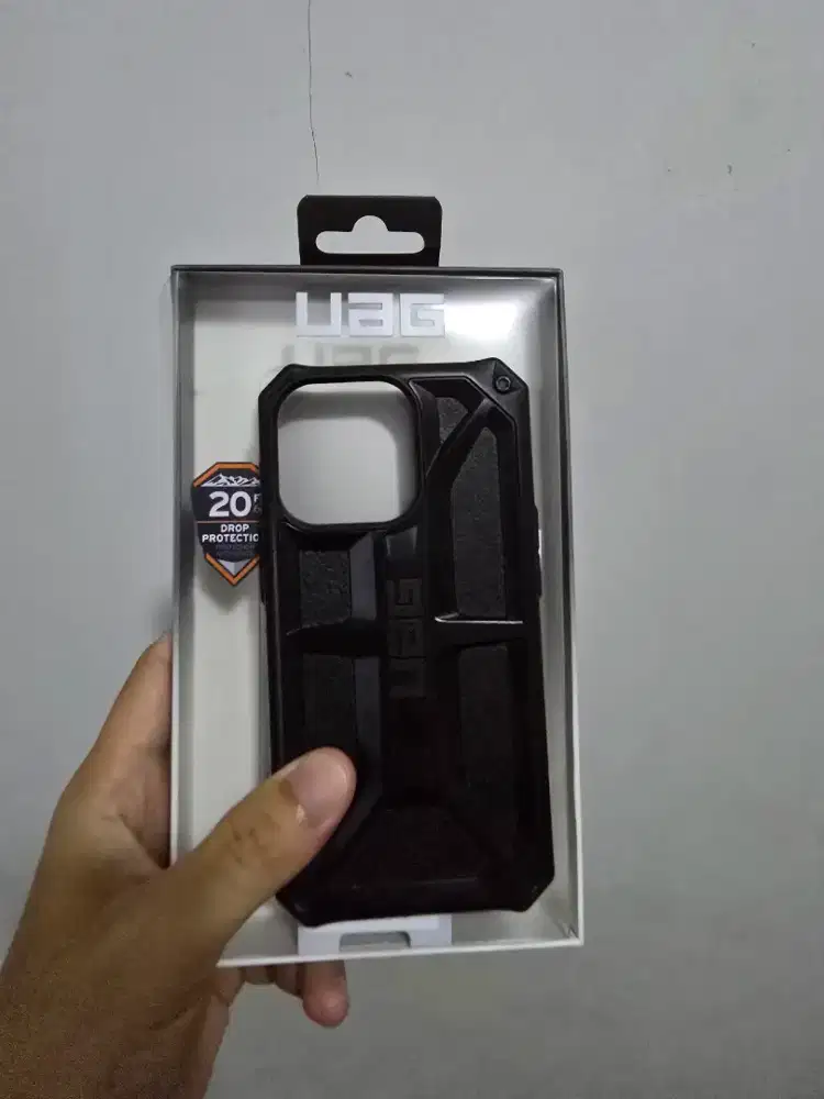 Casing iphone 13 pro UAG monarch