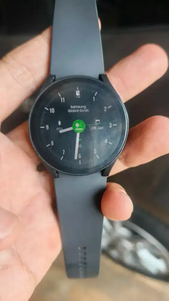 Jam tangan smartwatch Samsung Galaxy watch 6